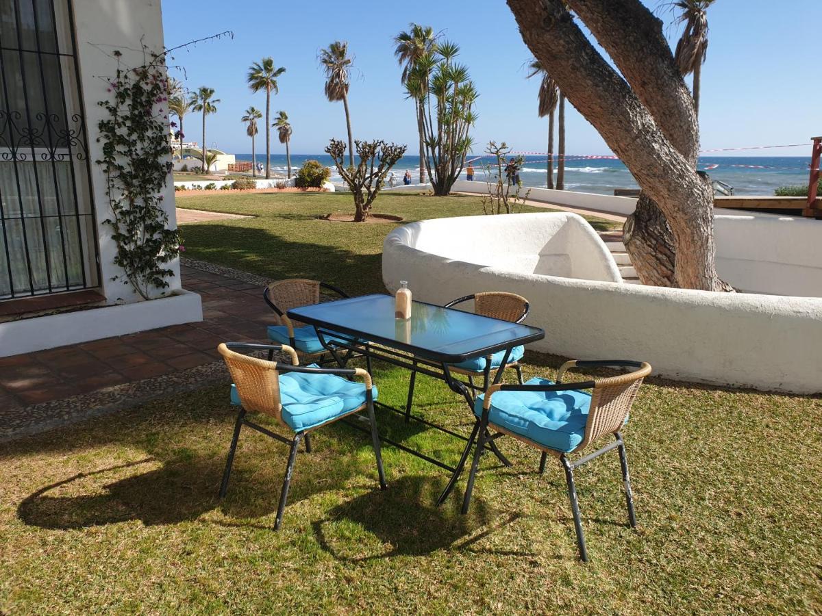 Dona Lola Micaela - Fully Equiped 1 Bedroom Ground Floor Beach Front Apartment With Direct Access To The Beach Of Calahonda - Costa Del Sol - Cs155 Sitio de Calahonda Kültér fotó